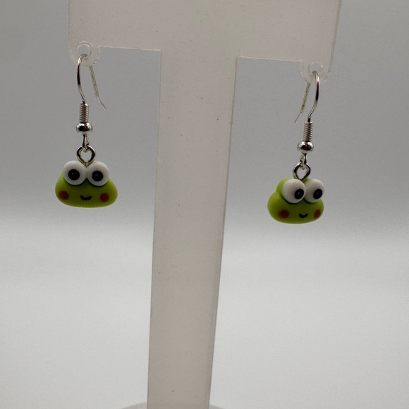 Keroppi frog dangle earrings w/ silver tone hooks - Picture 3 of 3
